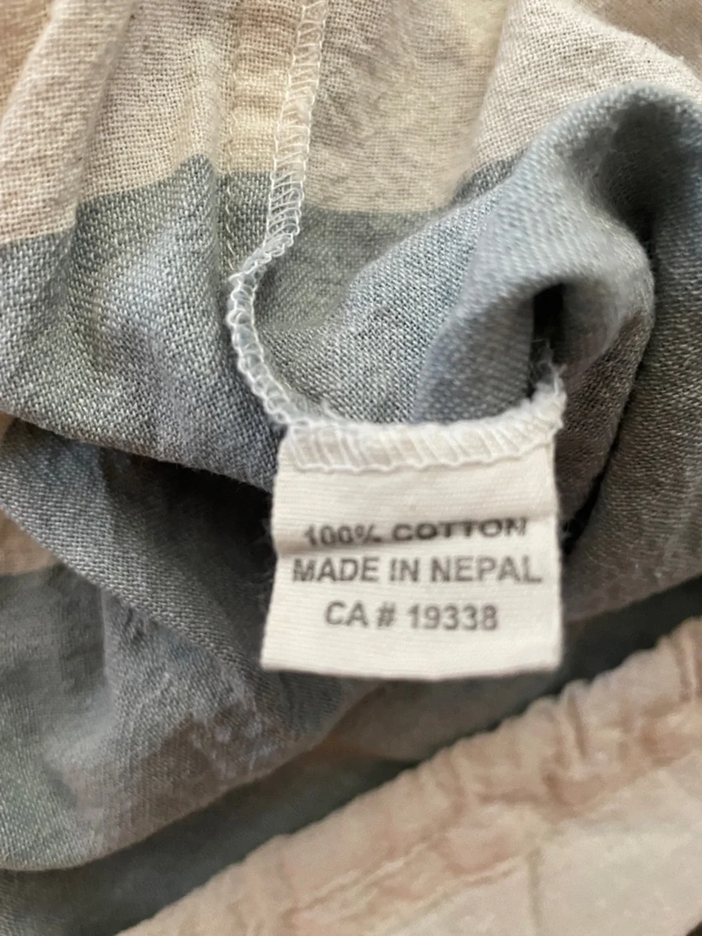 ARK IMPORTS Nepal Boho Cotton Hooded Kangaroo Wooden Button Hippie Coastal Top - Picture 8 of 12